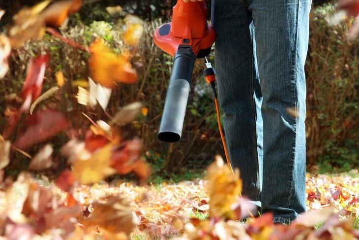 Blower mulchers are better than using different tools for blowing, vacuuming, and mulching