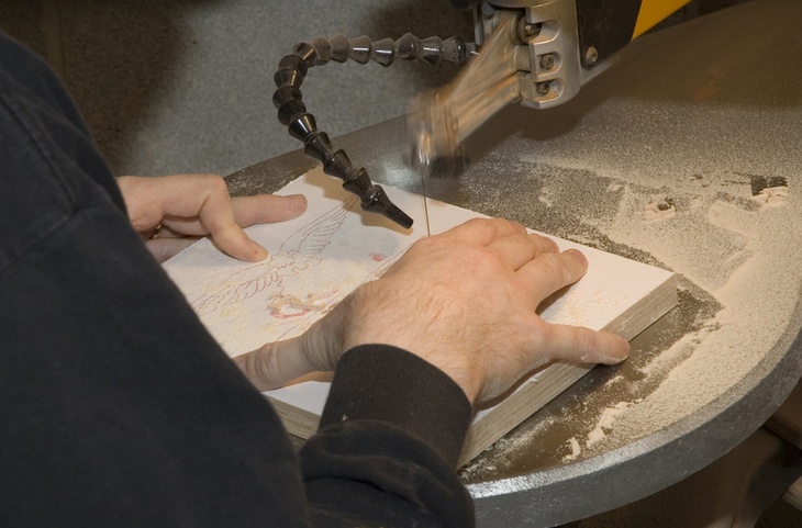 Although it is just like a band saw, scroll saws utilize a reciprocating blade instead of continuous loop