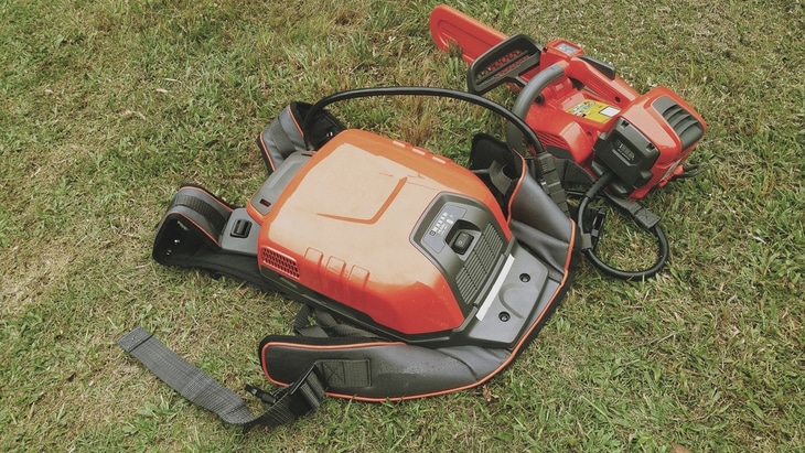 Li-ion battery backpack powered chainsaw, the brand name is uncertain - Best Stihl Chainsaw For Cutting Firewood