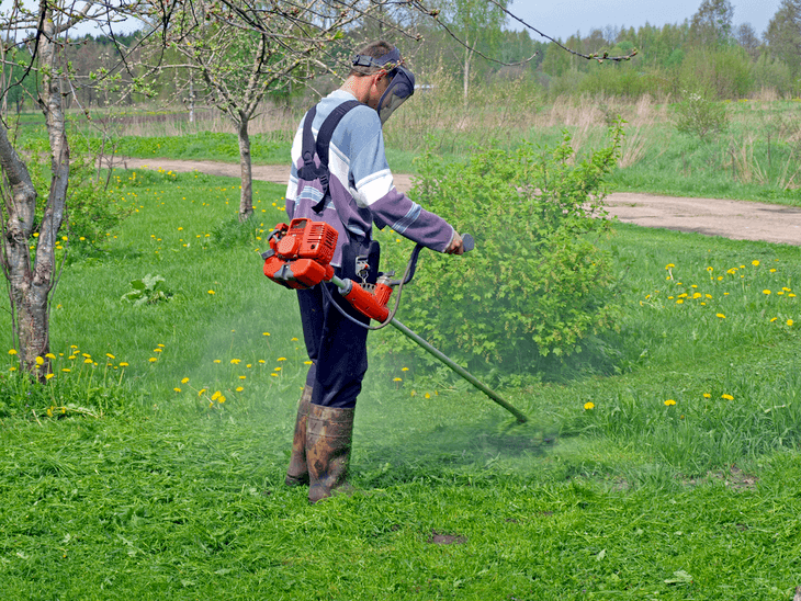The best commercial string trimmer is gas-powered