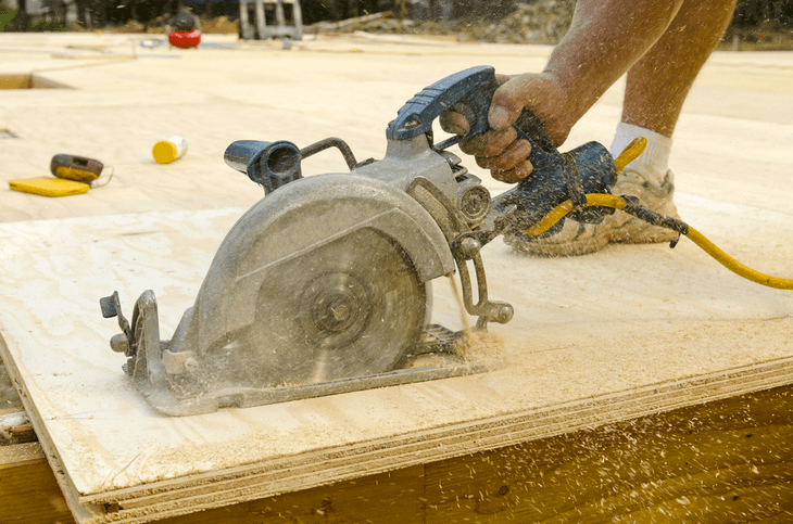 Plywood is often the top choice for most handymen when they want to learn how to make a leaf vacuum on their own