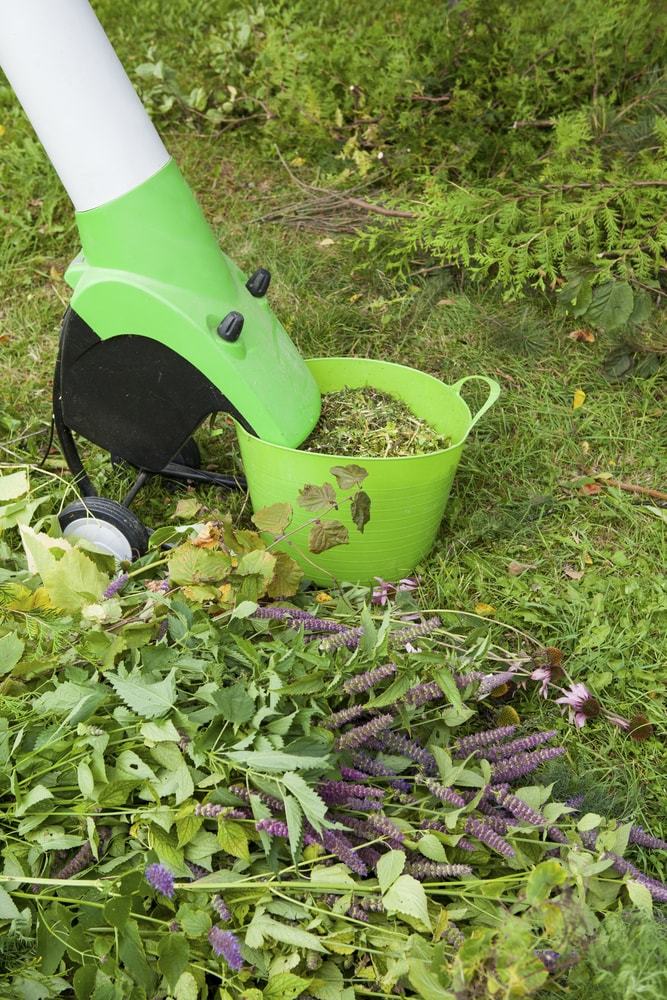 The horsepower of a leaf shredder indicates its overall capacity. The higher the horsepower is, the heavier materials it can handle